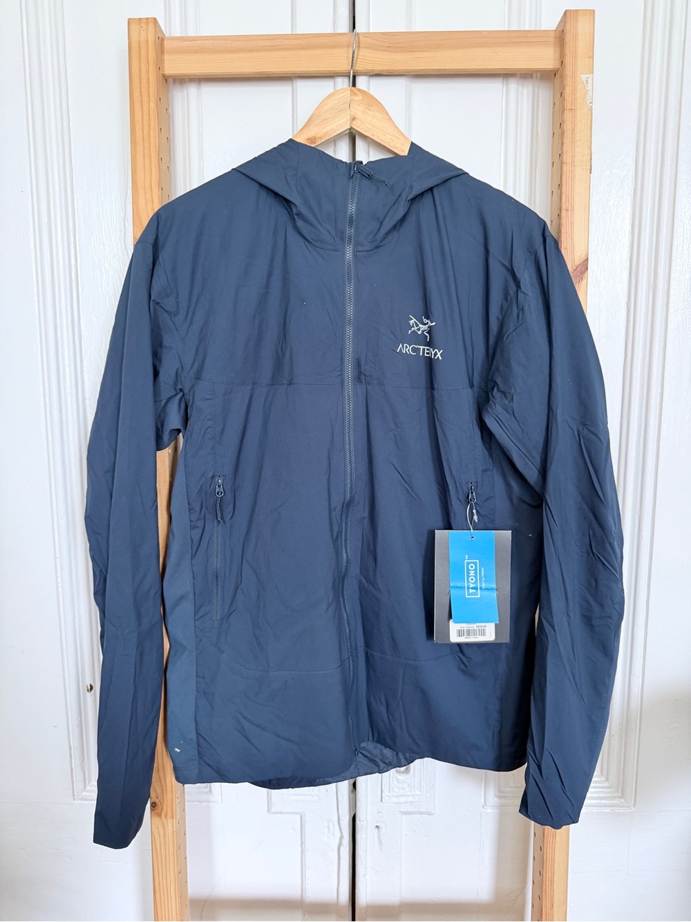 Arc'teryx Men's Atom SL Slate Blue Lightweight Hooded Jacket
